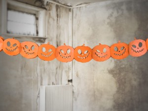 Papiergirlande Kürbisse, orange, 3m